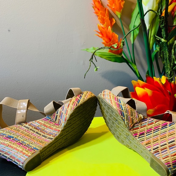 Charles by David Charles  Multi Color wedge Heels - Picture 7 of 8